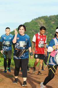 BIB: 823
                            <button type="button" onclick="openModal(5118556)" class="btn btn-primary btn-sm float-right btn-popup" data-toggle="modal" data-target=".modal-high-quality">
                        <i class="fas fa-shopping-cart"></i> Add to Cart
                    </button>
                                            <button type="button" onclick="isThisMe(5118556, true)" class="btn btn-success btn-sm float-right btn-popup btn-isme hidden" data-toggle="tooltip" data-placement="bottom" title="นี่คือรูปของคุณใช่ไหม คลิกที่นี่เพื่อเอาเข้าอัลบั้ม">
                        <i class="fas fa-plus"></i> Add to album
                    </button>
                    <button type="button" onclick="isThisMe(5118556, false)" class="btn btn-warning btn-sm float-right btn-popup btn-isnotme hidden">
                        <i class="fas fa-ban"></i> Remove from album
                    </button>